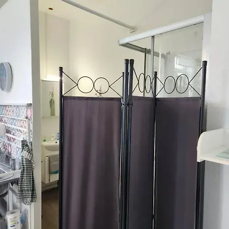 Studio Moderne A Roucy 27m² Parking Gratuit Inclus Apartment *
